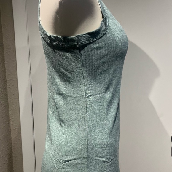 Women's Green Sleeveless Top - Picture 3 of 10